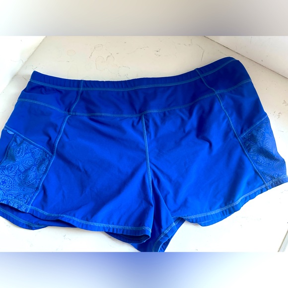 Athleta Pants - Blue Athleta home run shorts Large‎